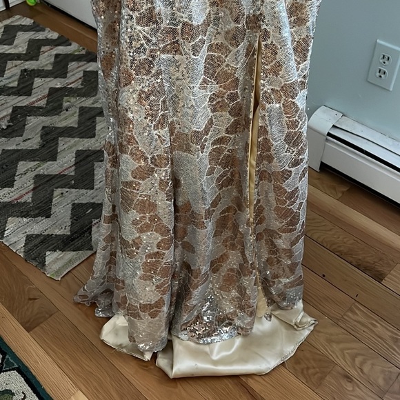 Cire A Division of Landa Prom Dress Satin and Sequin Gown size 4 - Picture 6 of 11